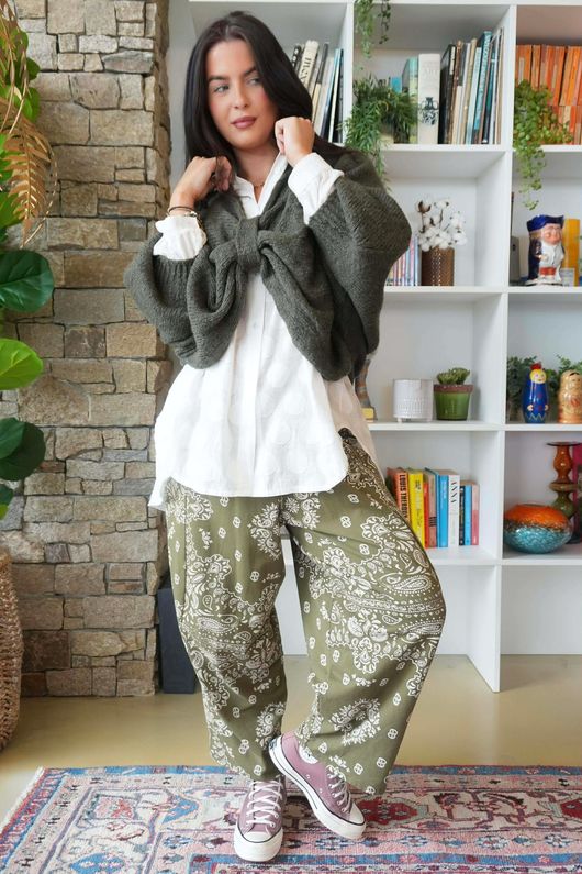 Big Softie Batwing Or Butterfly Knit Deep Khaki /6=